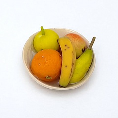 Image of Fruit on a plate 3