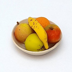 Image of Fruit on a plate 2